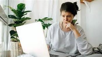 للموظفات.. استراتيجيات تساعدك على العمل بفاعلية في أصعب أيامك النفسية 