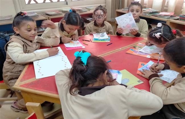 "العبور.. وإحياء التراث".. قصور الثقافة تواصل احتفالات نصر أكتوبر بفعاليات فنية وثقافية في أسيوط