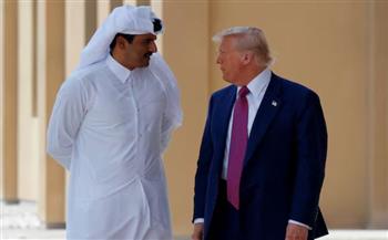 ترامب يلتقي أمير قطر ورئيس الوزراء خلال توقف في طريقه لماليزيا
