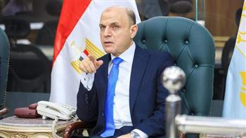 محافظ كفر الشيخ يؤكد ضرورة قيام الجهات التنفيذية بمتابعة الأسواق ميدانيا