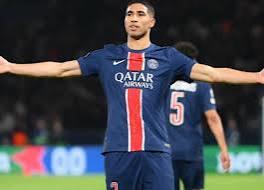 حكيمي يعيد باريس سان جيرمان لصدارة الدوري الفرنسي بالفوز على بريست