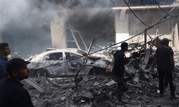 إصابات بين الفلسطينيين في غارة للاحتلال استهدفت مركبة وسط قطاع غزة
