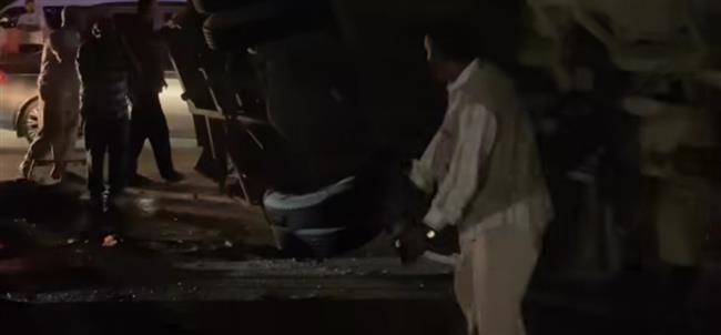الاستماع لشهود العيان بحادث تصادم طريق السويس الصحراوى