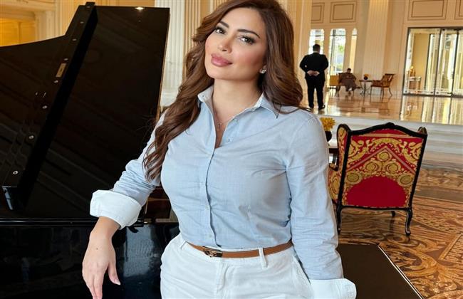 نسريـن طافش بإطلالة كاجوال 