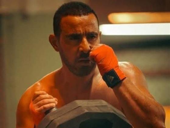 من منصة إلى شاشات التليفزيون عرض "جولة أخيرة"  لـ أحمد السقا 