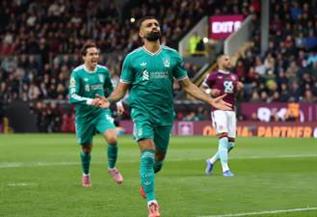 محمد صلاح ينافس على جائزة أفضل لاعب في العالم 2025