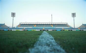 الكونفدرالية الإفريقية.. ملعب السويس يتزين لاستضافة مباراة المصري والاتحاد