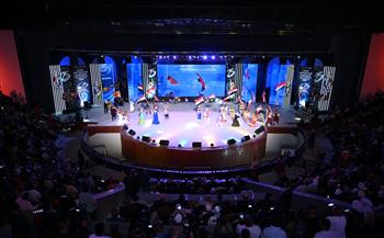 محافظ الإسماعيلية ورئيس قصور الثقافة يفتتحان الدورة 25 لمهرجان الإسماعيلية الدولي للفنون الشعبية