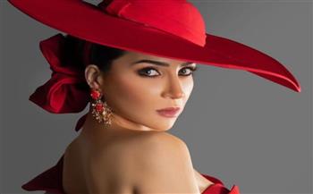 مي عز الدين تتحدث عن علاقتها بالسوشيال  ميديا..ماذا قالت؟ 