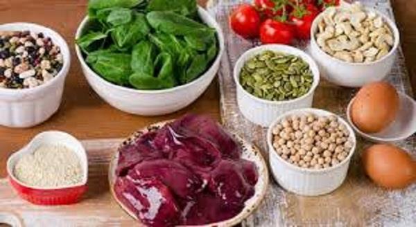 بعد الأربعين.. وجبات عشاء غنية بالحديد تعيد إليك النشاط والحيوية