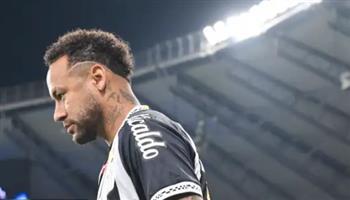 تقارير: سانتوس البرازيلى يدرس عدم تمديد عقد نيمار