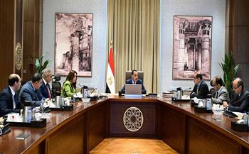 رئيس الوزراء يتابع عددًا من الملفات المشتركة بين  وزارتي "التنمية المحلية" و"المالية"