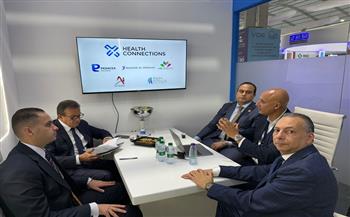  وزير الصحة يعقد اجتماعا مع ممثلي شركتي «E-Health» و«Rain Stella» على هامش ملتقى الصحة العالمي