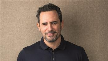 ظافر العابدين: «السلم والثعبان: لعب عيال»  رحلة إنسانية تمتزج بالعاطفة 