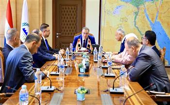 "التنظيم والإدارة" يبحث مع مجلس الخدمة العامة بالعراق سبل تعزيز التعاون المشترك