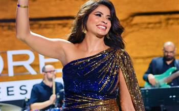 روبي  بتصميم لامع  وجذاب من أحدث حفلاتها