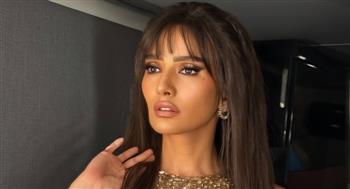 زينة تكشف عن إصابتها بشرخ فى الركبة خلال تصوير «ورد وشوكولاتة» 