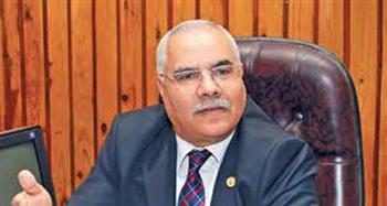 الحكيم أيبوور قصة البردية النقدية