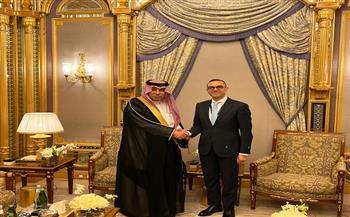وزير الاستثمار يبحث مع وزير التجارة السعودي تعزيز العلاقات الاستثمارية والتجارية بين البلدين 
