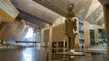 رفع كفاءة 14 محورًا وزراعة آلاف الأشجار في محيط الأهرامات والمتحف المصري الكبير