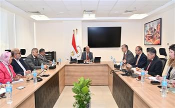 وزير الري يبحث مع سفير هولندا بالقاهرة موقف عدد من مجالات التعاون المشترك 