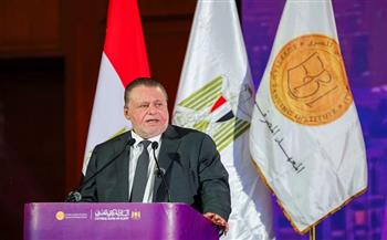 محافظ البنك المركزي يشهد حفل تخرج دفعات جديدة من برنامج "قيادات المستقبل" بالمعهد المصرفي المصري