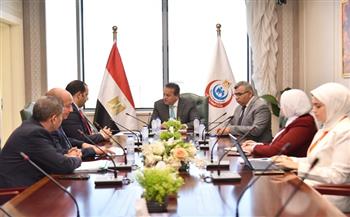 وزير الصحة يستقبل وفد شركة  "وادي النيل للمقاولات" لبحث تسريع المشروعات الصحية 