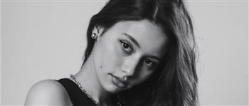 لينا صوفيا تحتفل بعيد ميلاد والدتها: أنتِ أعظم إلهامى ومكانى الآمن