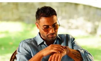 أحمد فهمى بين مغامرة الألماس فى «نورماندى».. وسخرية العلاقات فى «4 عرفى»  