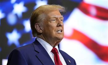 ترامب يعلن توصل الولايات المتحدة وكوريا الجنوبية إلى اتفاق تجاري "شبه نهائي"