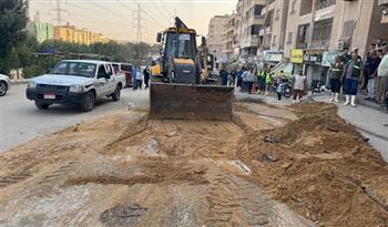 محافظة الجيزة: انتهاء أعمال إصلاح كسر بخط مياه قطر 800 مم بمنطقة الضغط – حدائق الأهرام