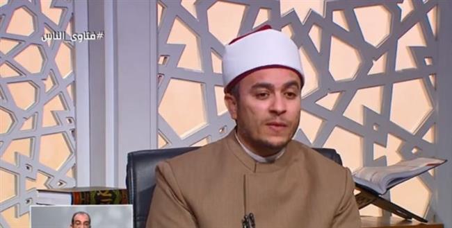 هل للزوج أن يمنع زوجته من العمل بعد الزواج؟.. أمين الفتوى يجيب