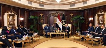 وزير الداخلية يستقبل نظيره في دوله زامبيا لبحث سبل التعاون المشترك