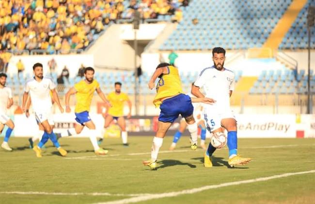 الدوري الممتاز.. شوط أول سلبي بين الإسماعيلي وسموحة