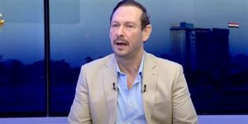 أيمن الشيوي: مهمتي إعادة الجمهور للمسرح.. و«الملك لير» مع يحيى الفخراني كان الحلم الكبير