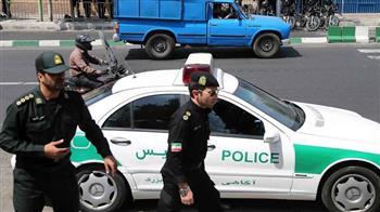 مقتل وإصابة شخصين في هجوم مسلح على دورية للشرطة في إيران