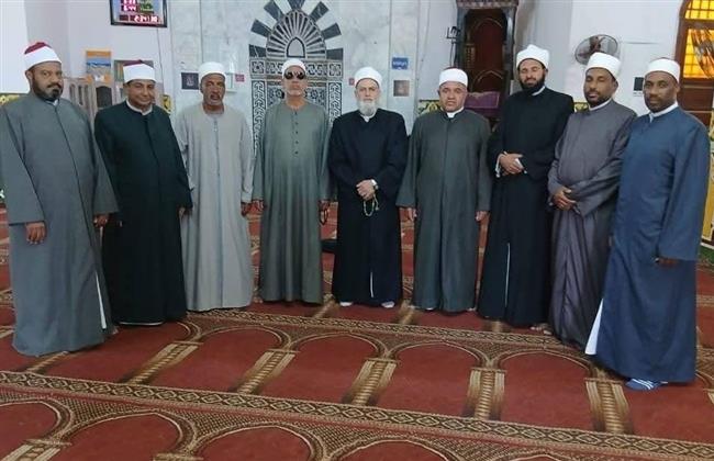 انطلاق القافلة الدعوية الحدودية الكبرى بمديرية أوقاف البحر الأحمر