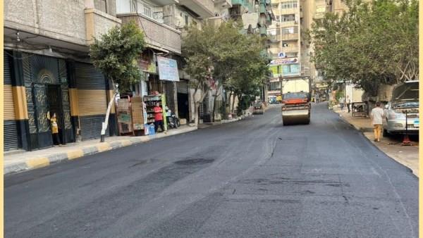 محافظ الإسكندرية يوجه بسرعة الانتهاء من تنفيذ الخطة السنوية لرصف الطرق