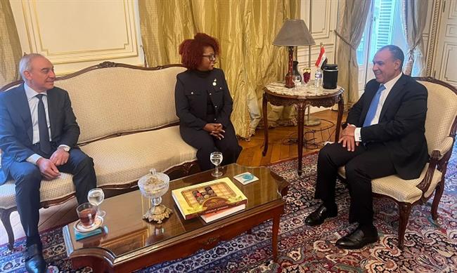 وزير الخارجية يشيد بدعم الجابون وموريشيوس للمرشح المصري لمنصب مدير عام اليونسكو