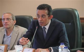 صالون الهلال الثقافي.. خبير تحول رقمي: تأثير الخوارزميات بات أقوى من تأثير المنابر التقليدية