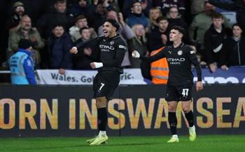 الصحف الإنجليزية تشيد بعمر مرموش بعد تألقه مع مانشسر سيتي