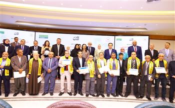 وزيرة التضامن تشهد احتفالية "الأب القدوة".. وتكرم شخصيات ملهمة