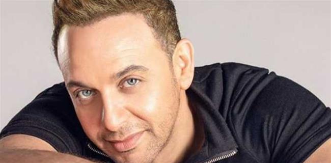 مصطفى قمر يطرح أولى أغاني ألبومه الجديد "قمر 25"