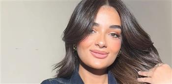 بستايل كاجوال.. ملك زاهر بإطلالة لافتة