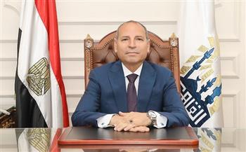 محافظ القاهرة يشارك طلاب المدارس احتفالات العاصمة بقرب افتتاح المتحف المصري الكبير