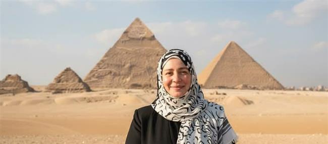 رواد التواصل بتقنية الAi  عبلة كامل تحتفي بافتتاح المتحف المصري الكبير 