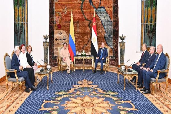الرئيس السيسي يؤكد حرص مصر على تعزيز التعاون الثنائي مع كولومبيا في مختلف المجالات