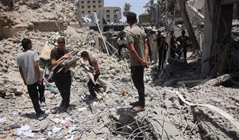 استشهاد 3 فلسطينيين في القصف الإسرائيلي المتواصل على غزة