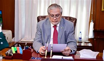 وزيرا خارجية باكستان وكندا تتعهدان بالتواصل المستمر لتعزيز العلاقات الثنائية