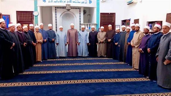 انطلاق قافلة دعوية مشتركة من الأزهر والأوقاف ودار الإفتاء إلى مساجد الشيخ زويد ورفح بشمال سيناء